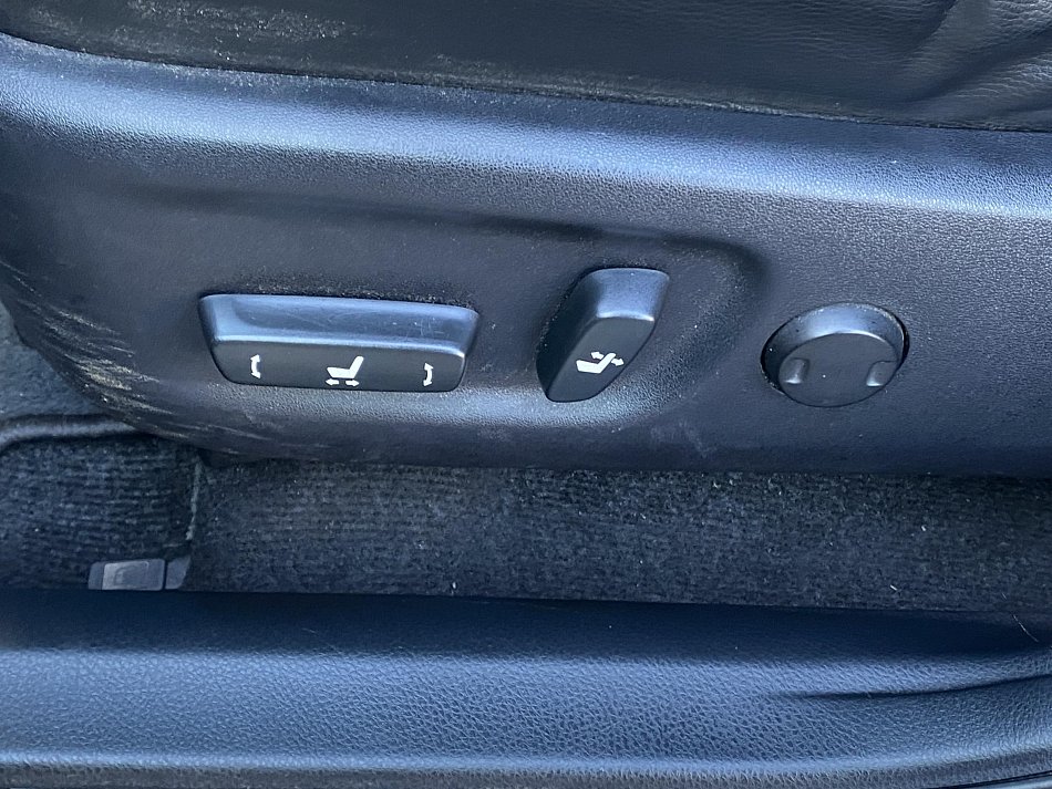 Toyota RAV4 2.0 VVT-i Executive AWD