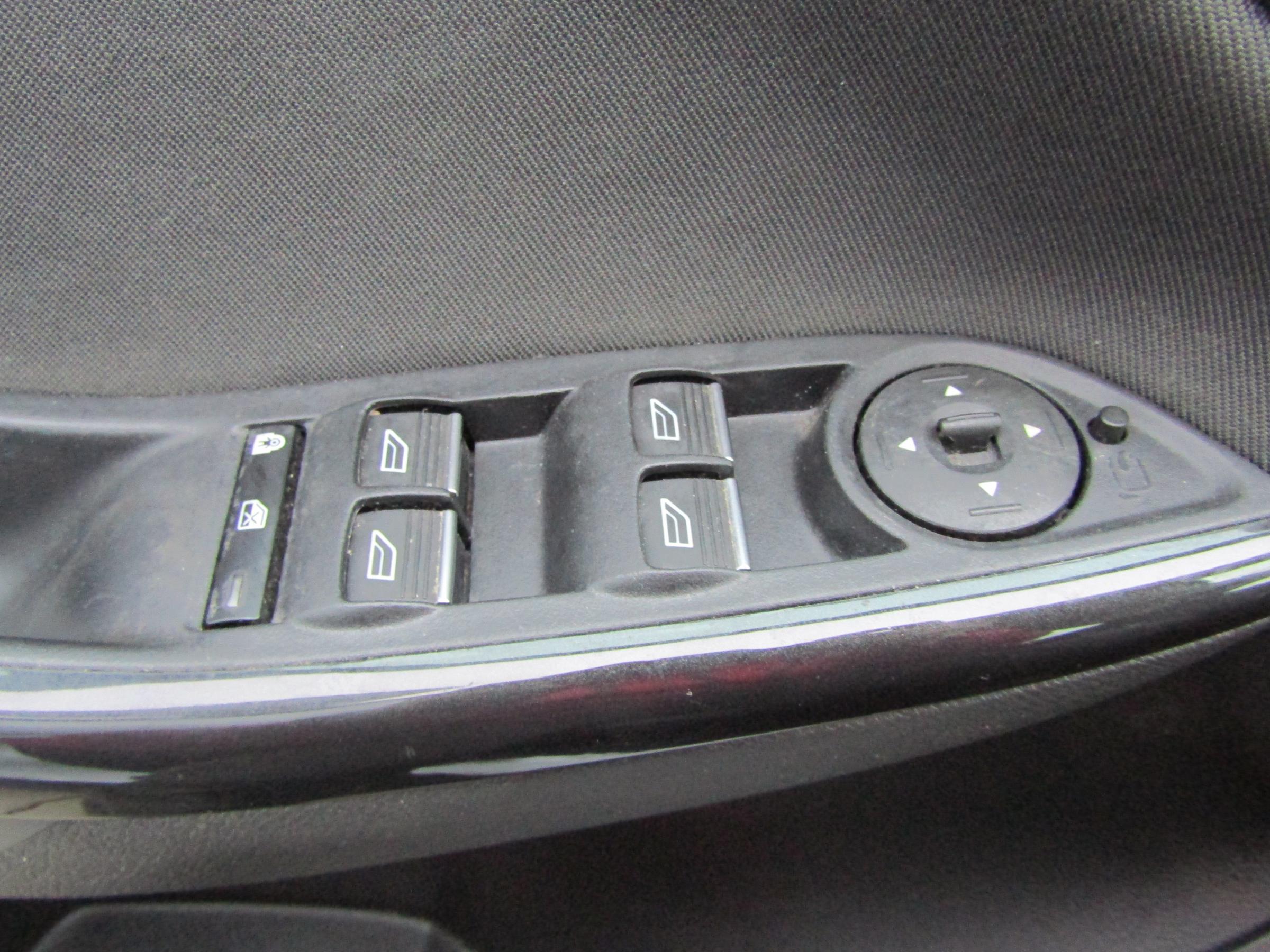 Ford Focus, 2017 - pohled č. 16