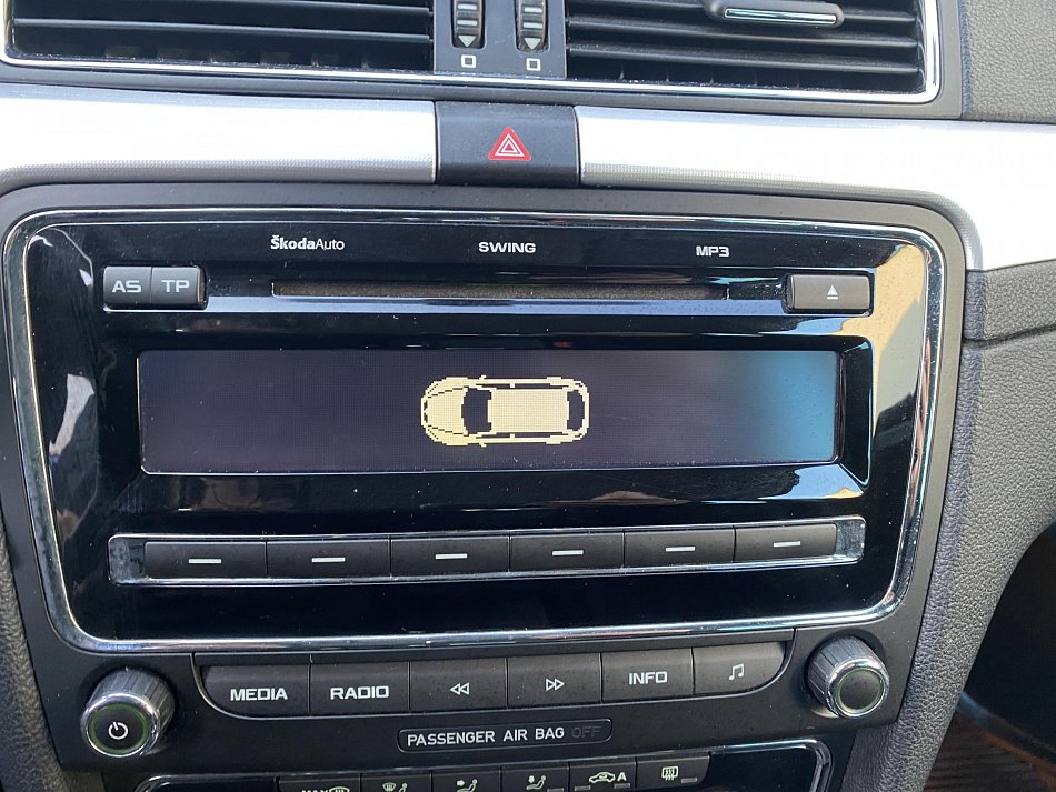 Škoda Superb II 2.0 TDi Ambition