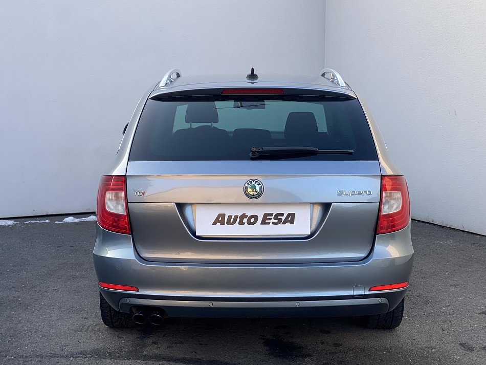 Škoda Superb II 2.0 TDi Ambition