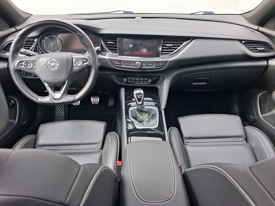 Opel Insignia 2.0 CDTi OPC line