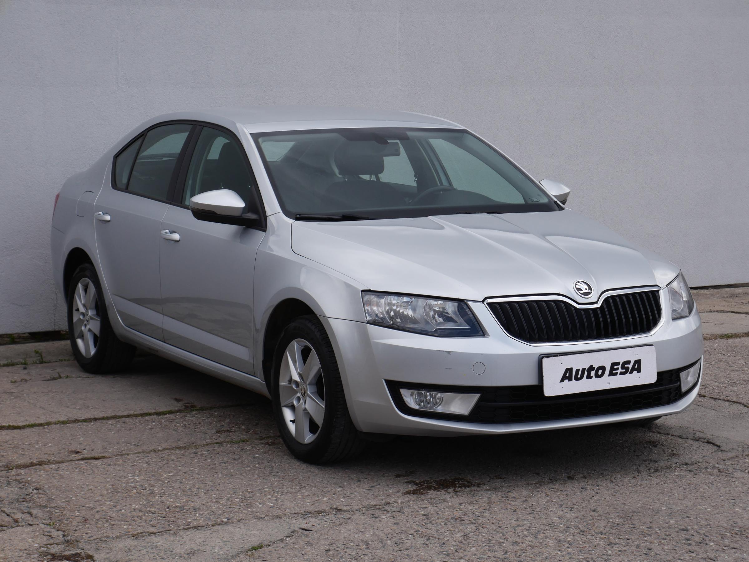 Škoda Octavia III, 2014 - pohled č. 1