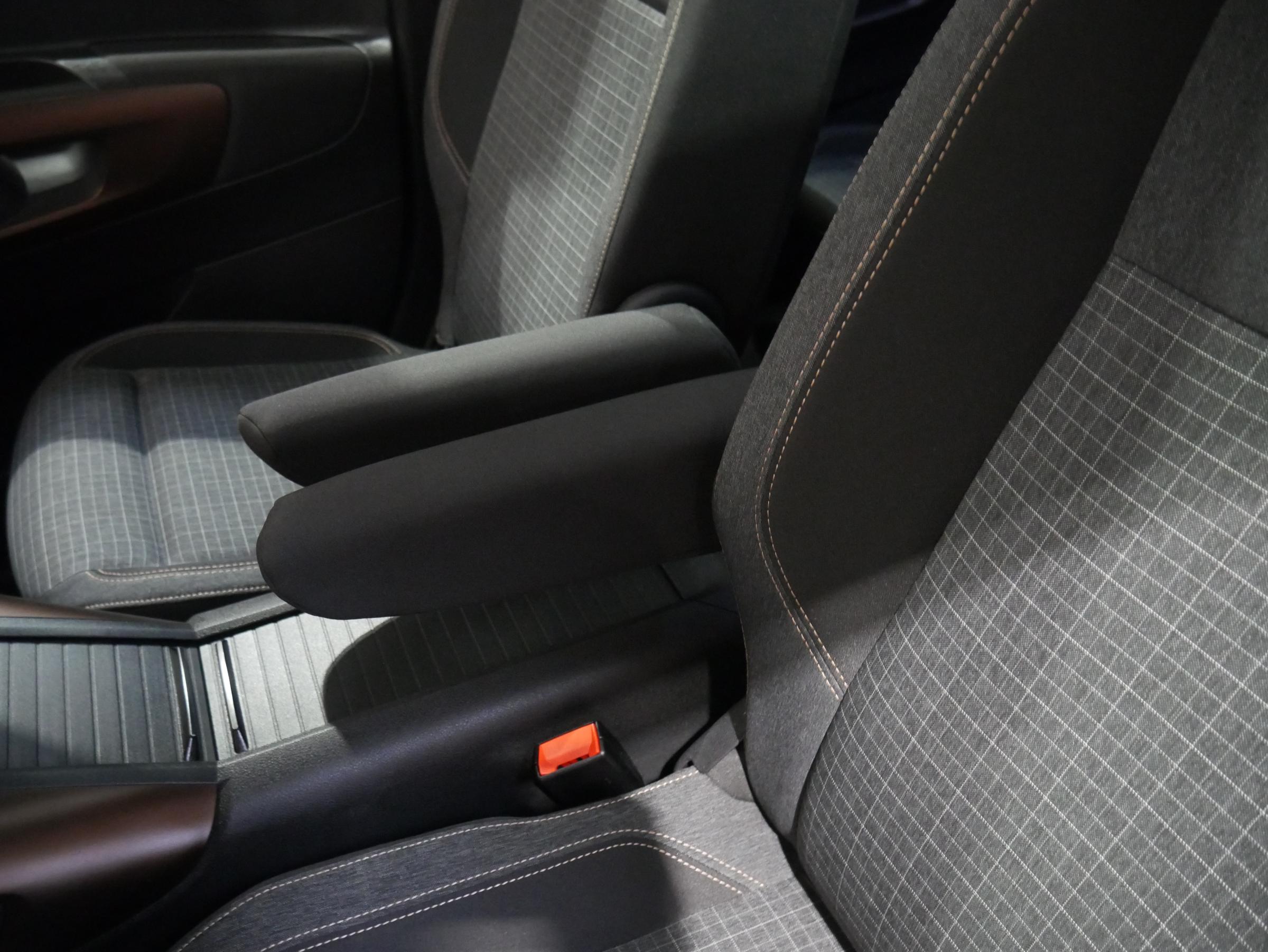 Peugeot Rifter, 2020 - pohled č. 21