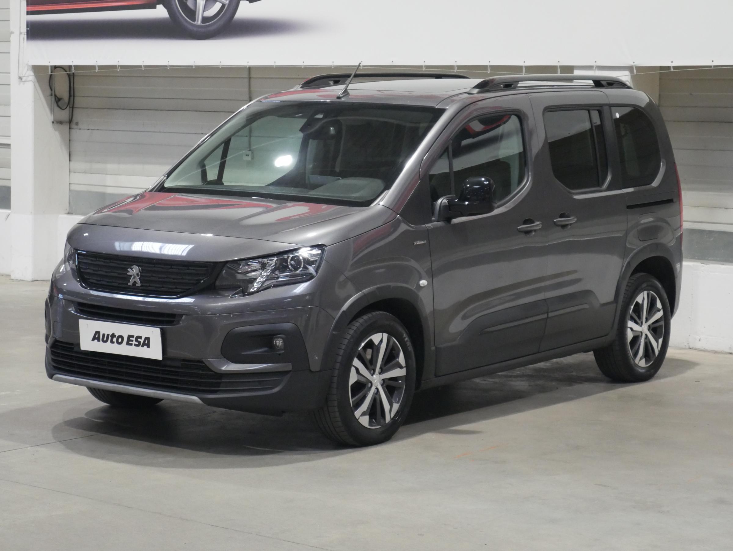 Peugeot Rifter, 2020 - pohled č. 3