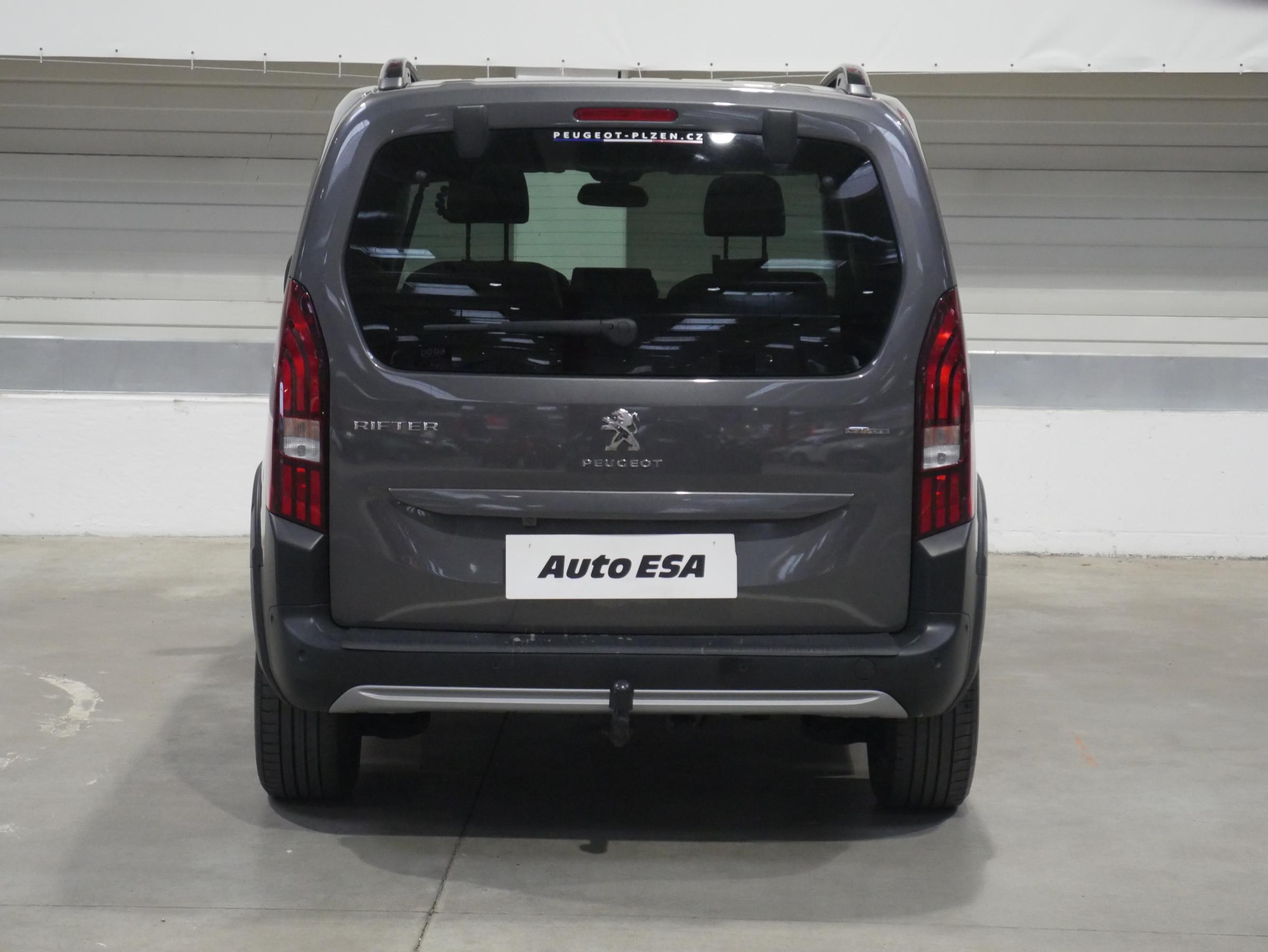 Peugeot Rifter, 2020 - pohled č. 5