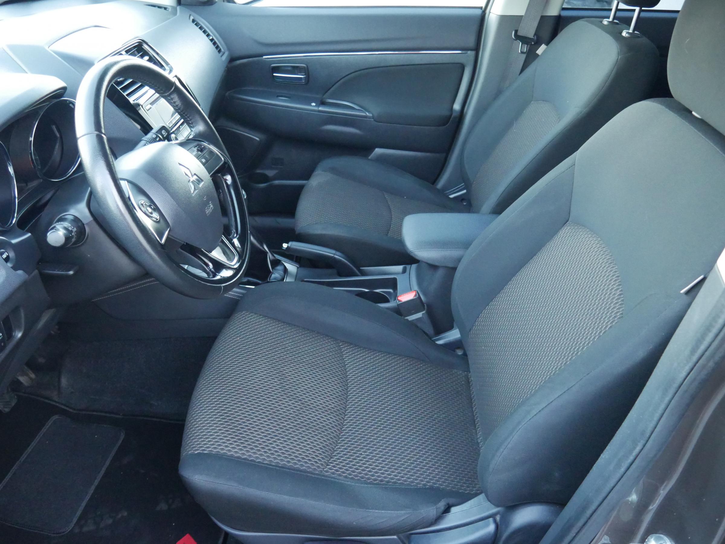 Mitsubishi ASX, 2019 - pohled č. 9