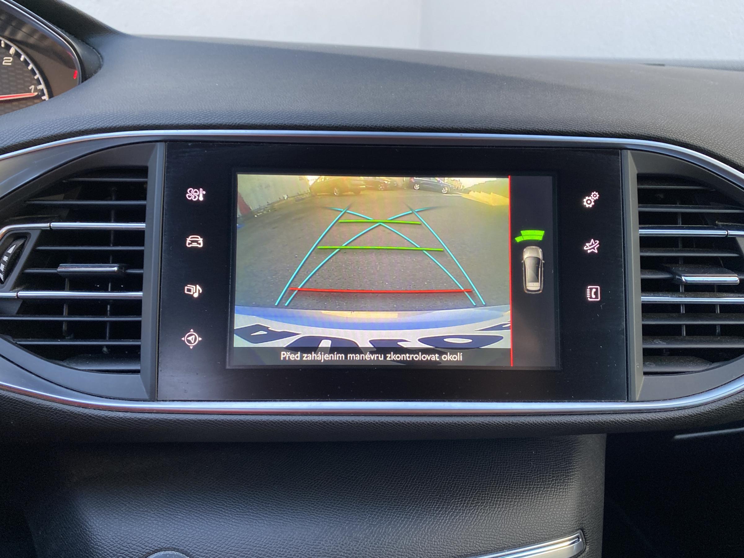 Peugeot 308, 2016 - pohled č. 13