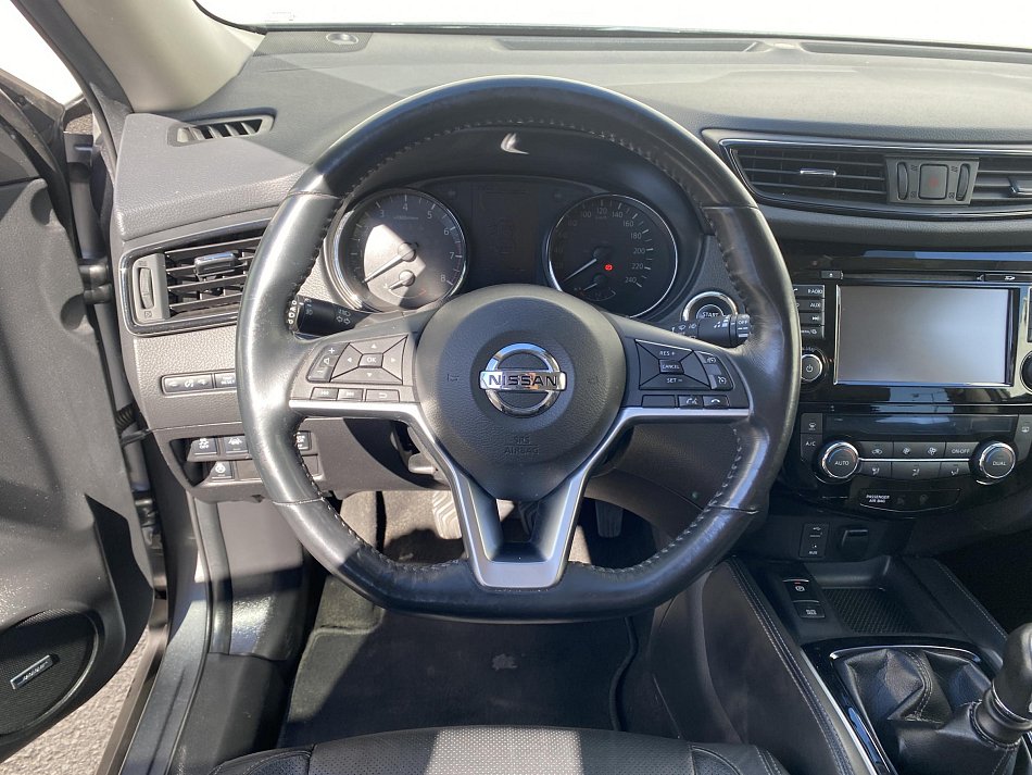 Nissan X-Trail 1.6 DiG-T Tekna