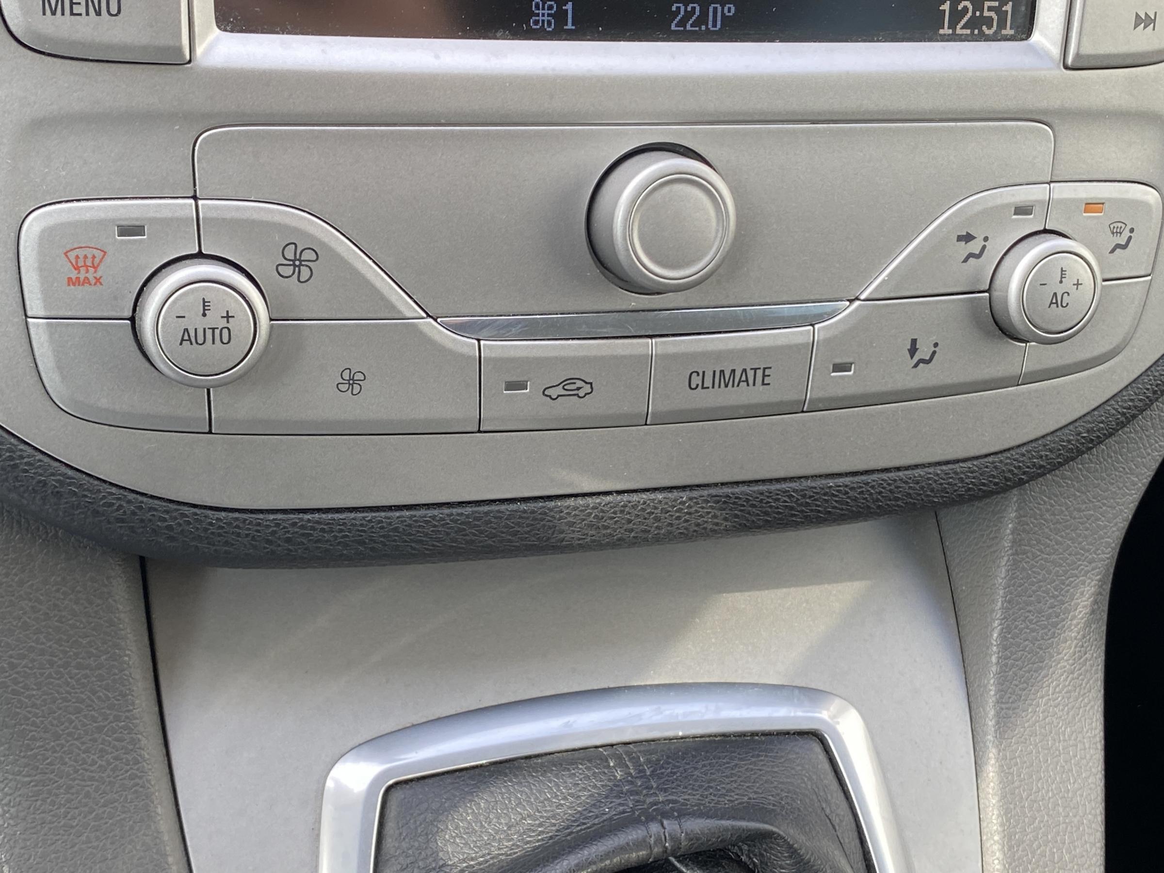 Ford Kuga, 2011 - pohled č. 15