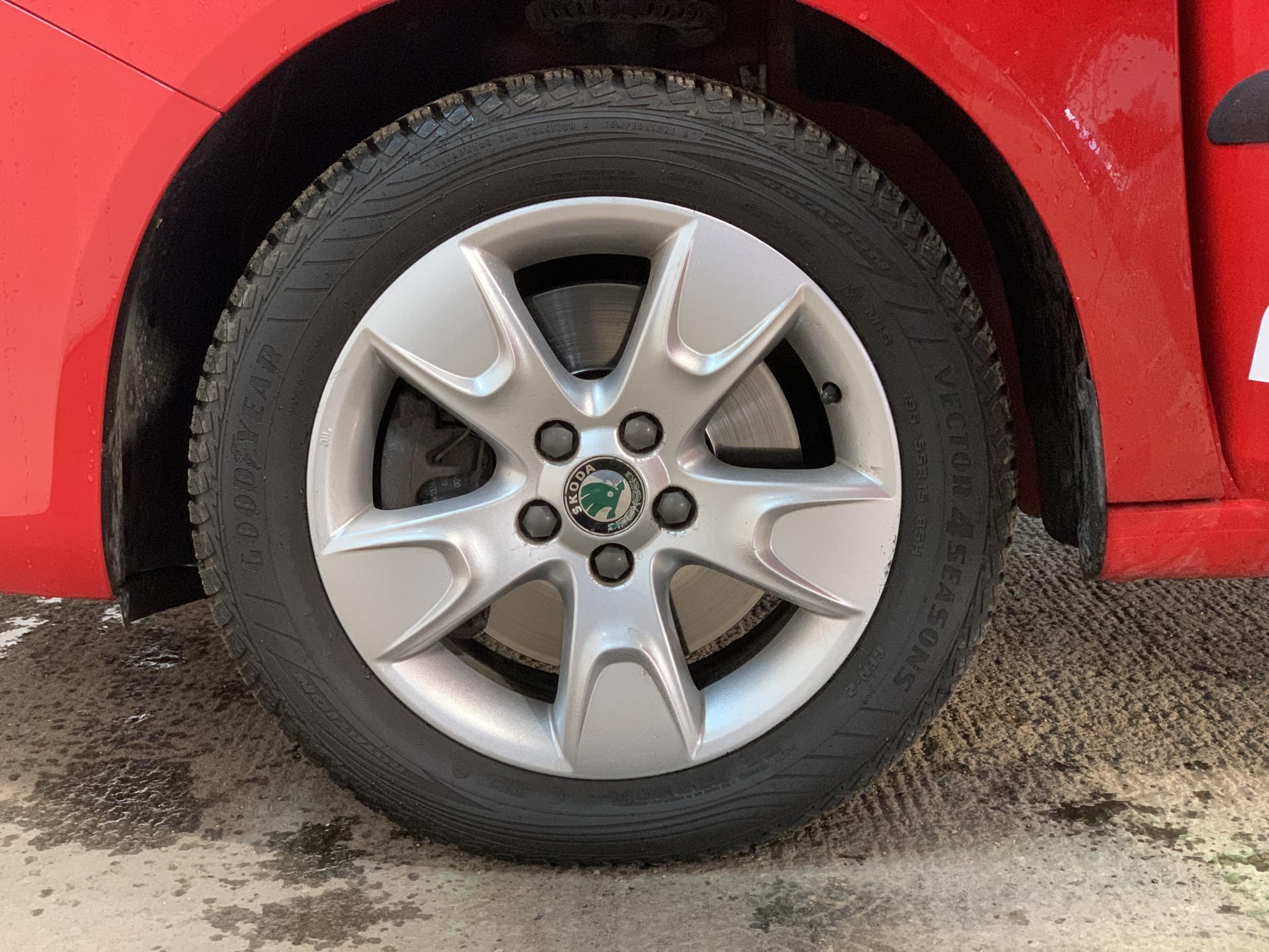 Škoda Roomster, 2010 - pohled č. 18