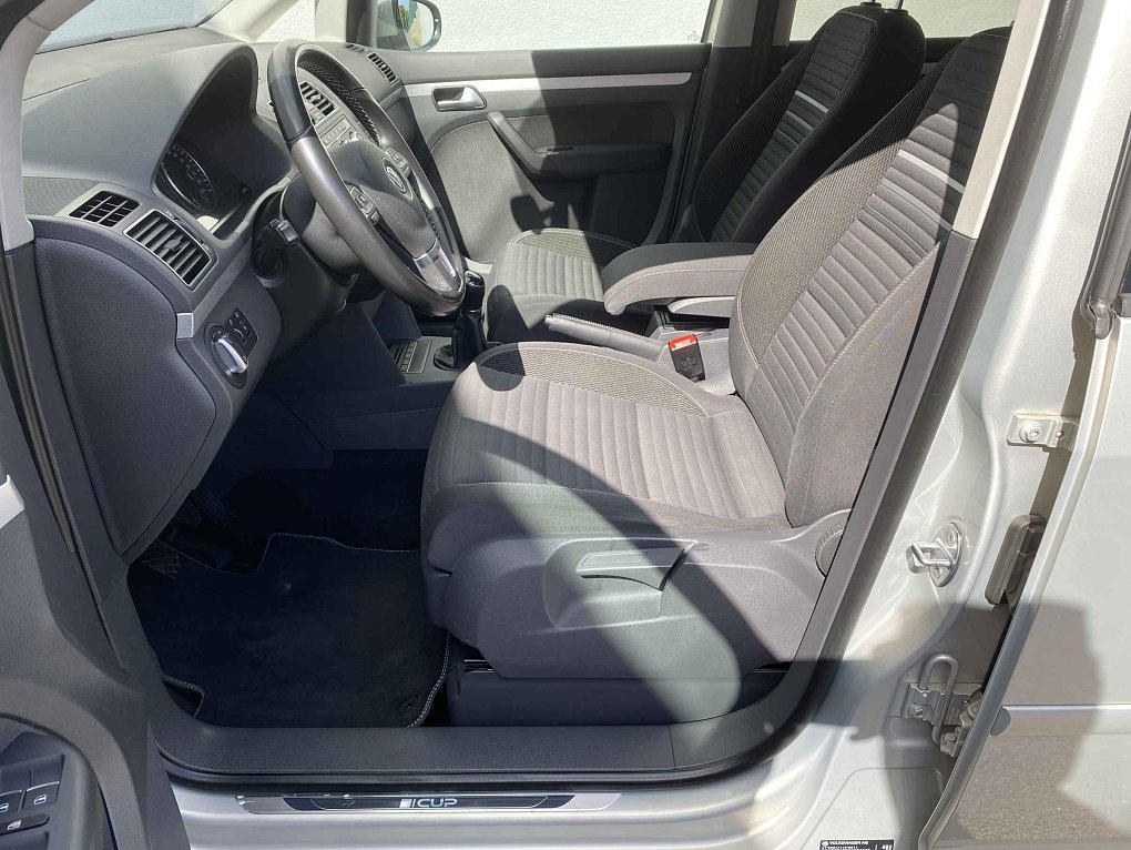Volkswagen Touran 2.0TDi CUP