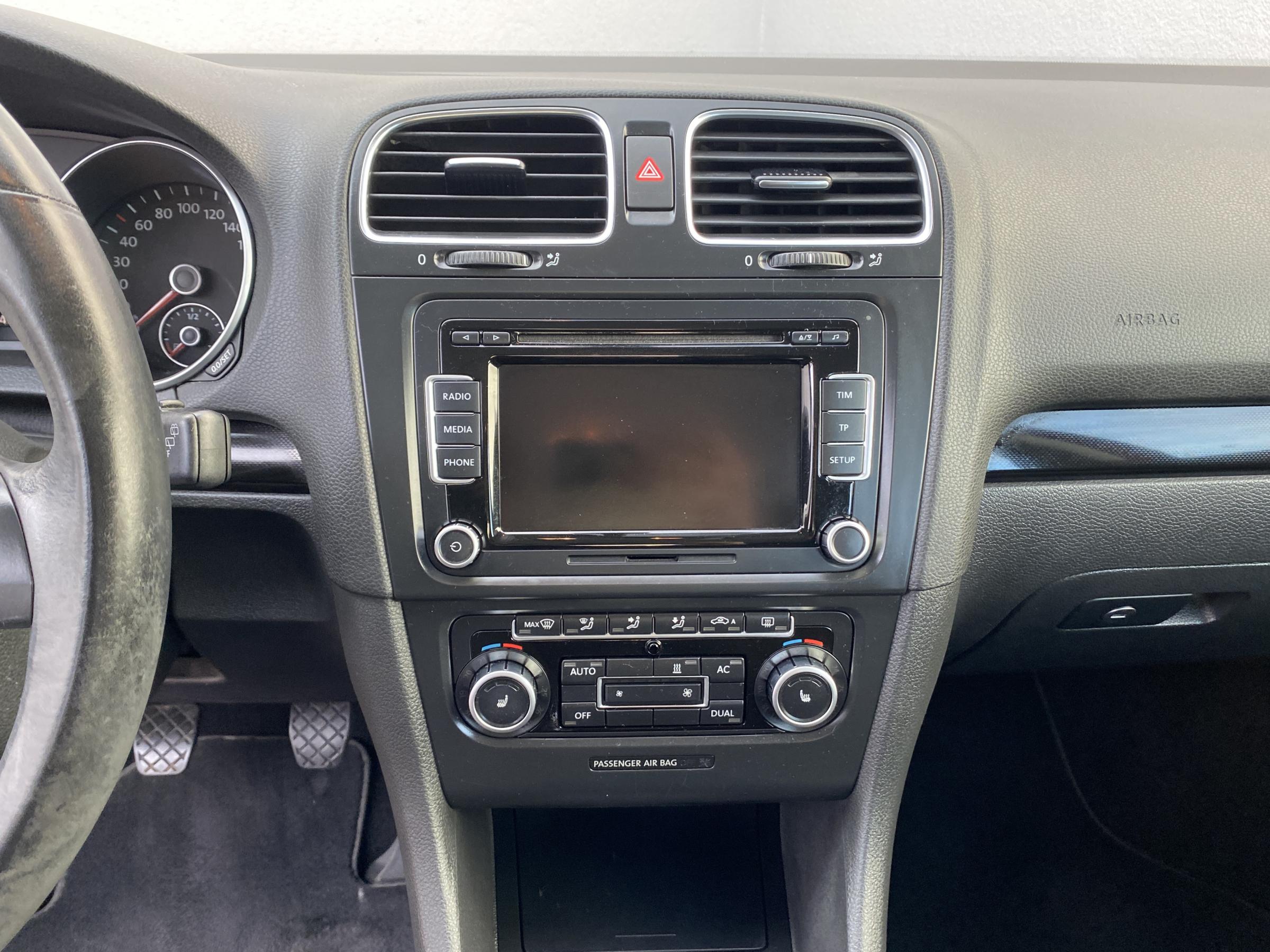 Volkswagen Golf, 2010 - pohled č. 10