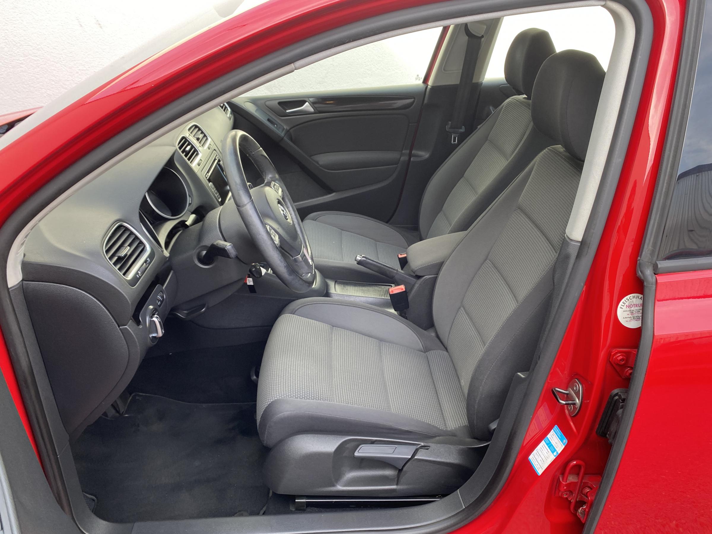 Volkswagen Golf, 2010 - pohled č. 14