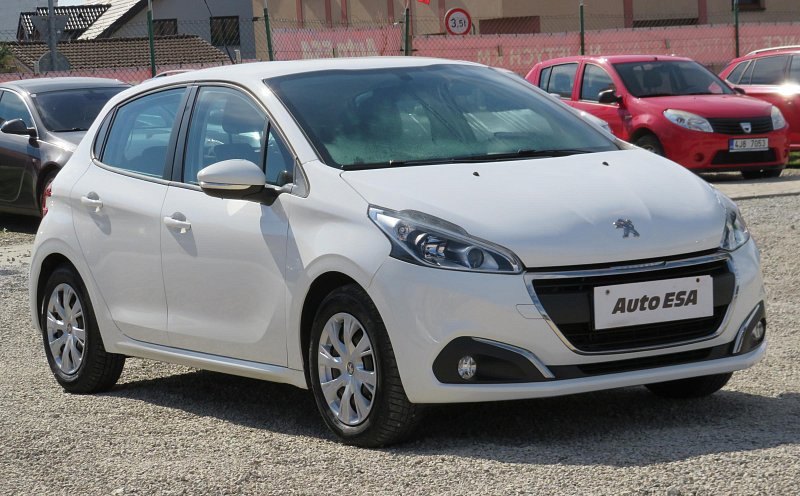 Peugeot 208 1.2PT 
