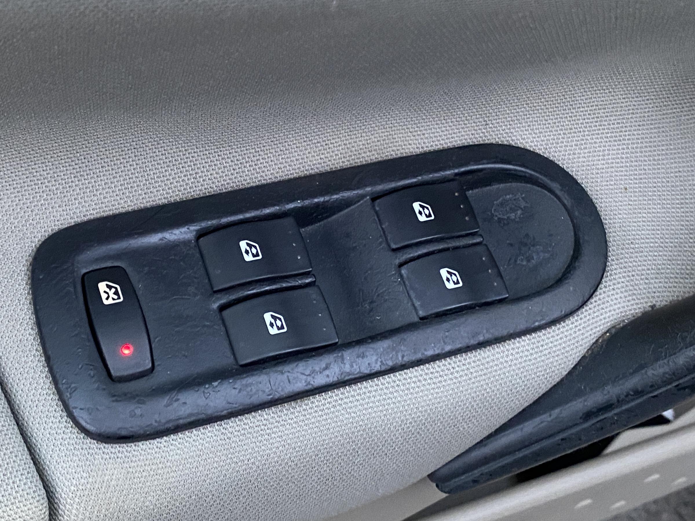 Renault Mégane, 2007 - pohled č. 12