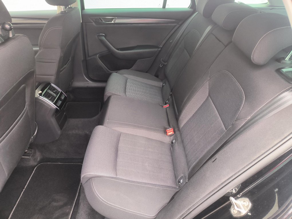 Škoda Superb III 1.5 TSi Style