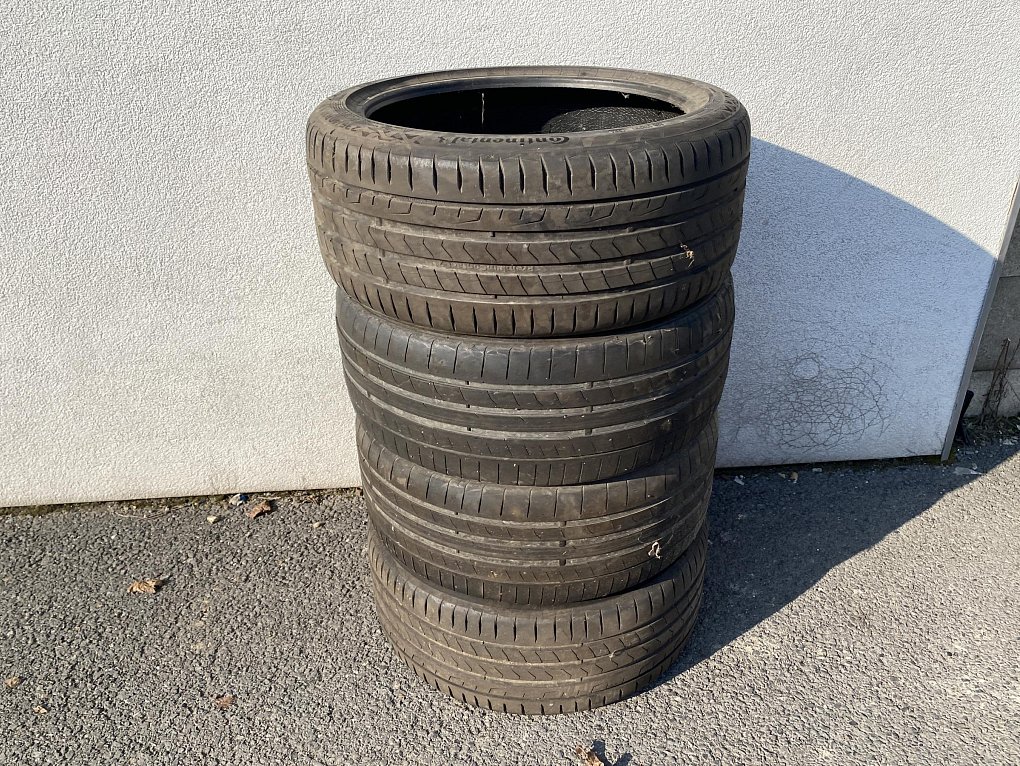 Volvo V60 2.4 D Momentum 4WD