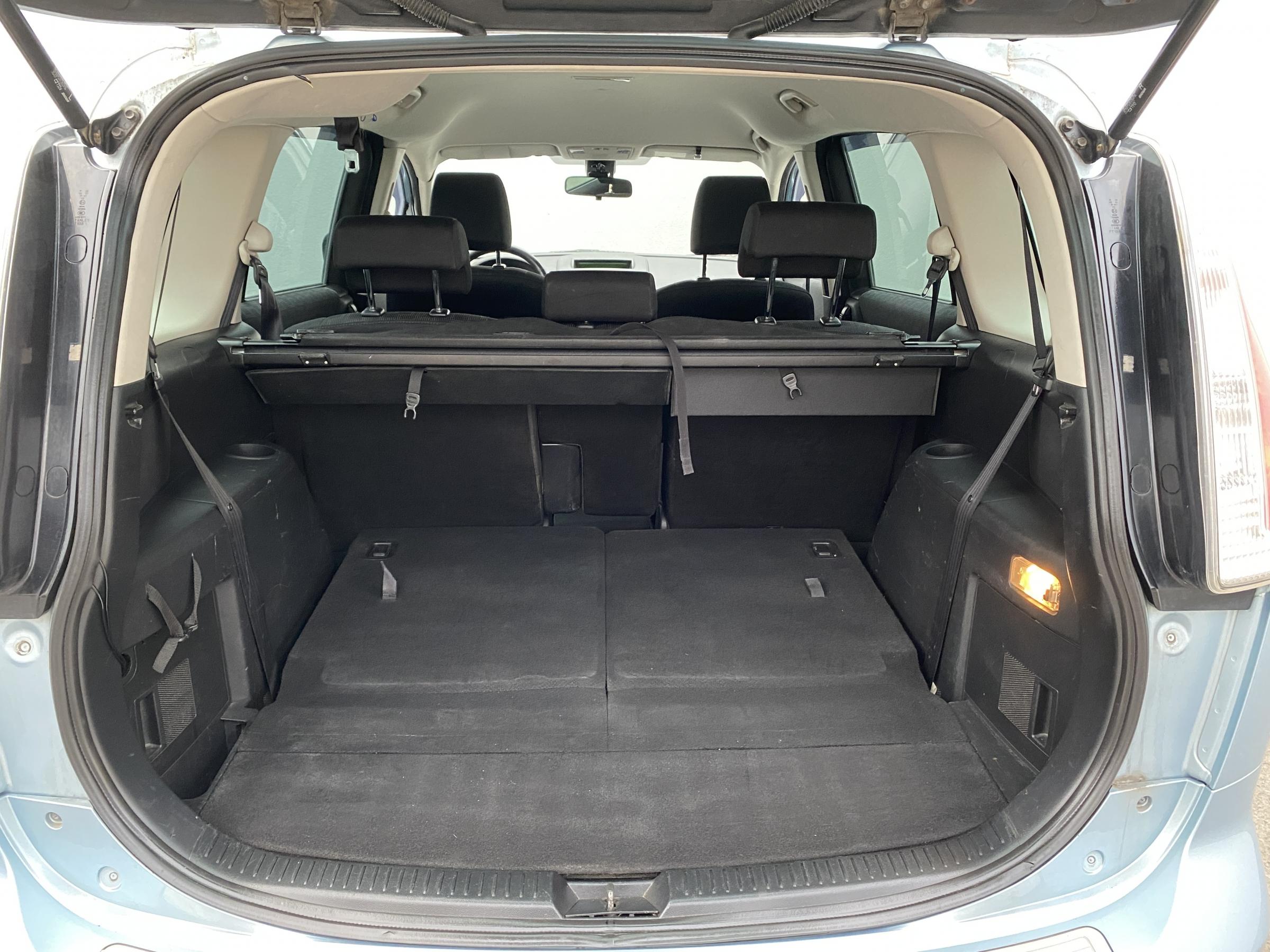 Mazda 5, 2008 - pohled č. 7