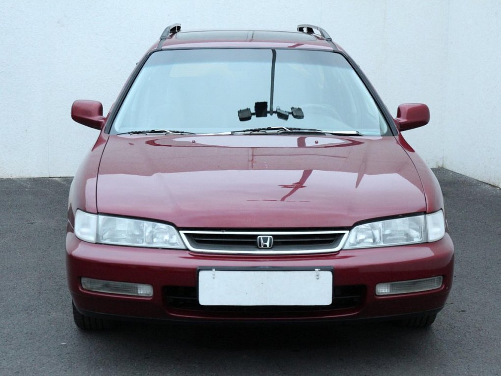 Honda Accord 2.0 i 