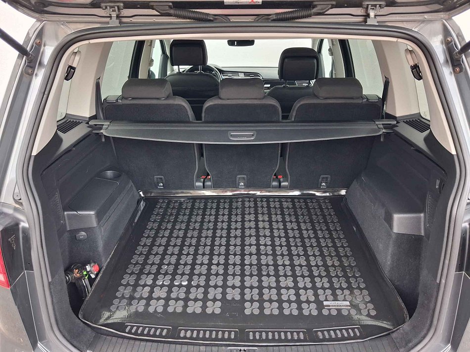 Volkswagen Touran 1.4 TSi Highline
