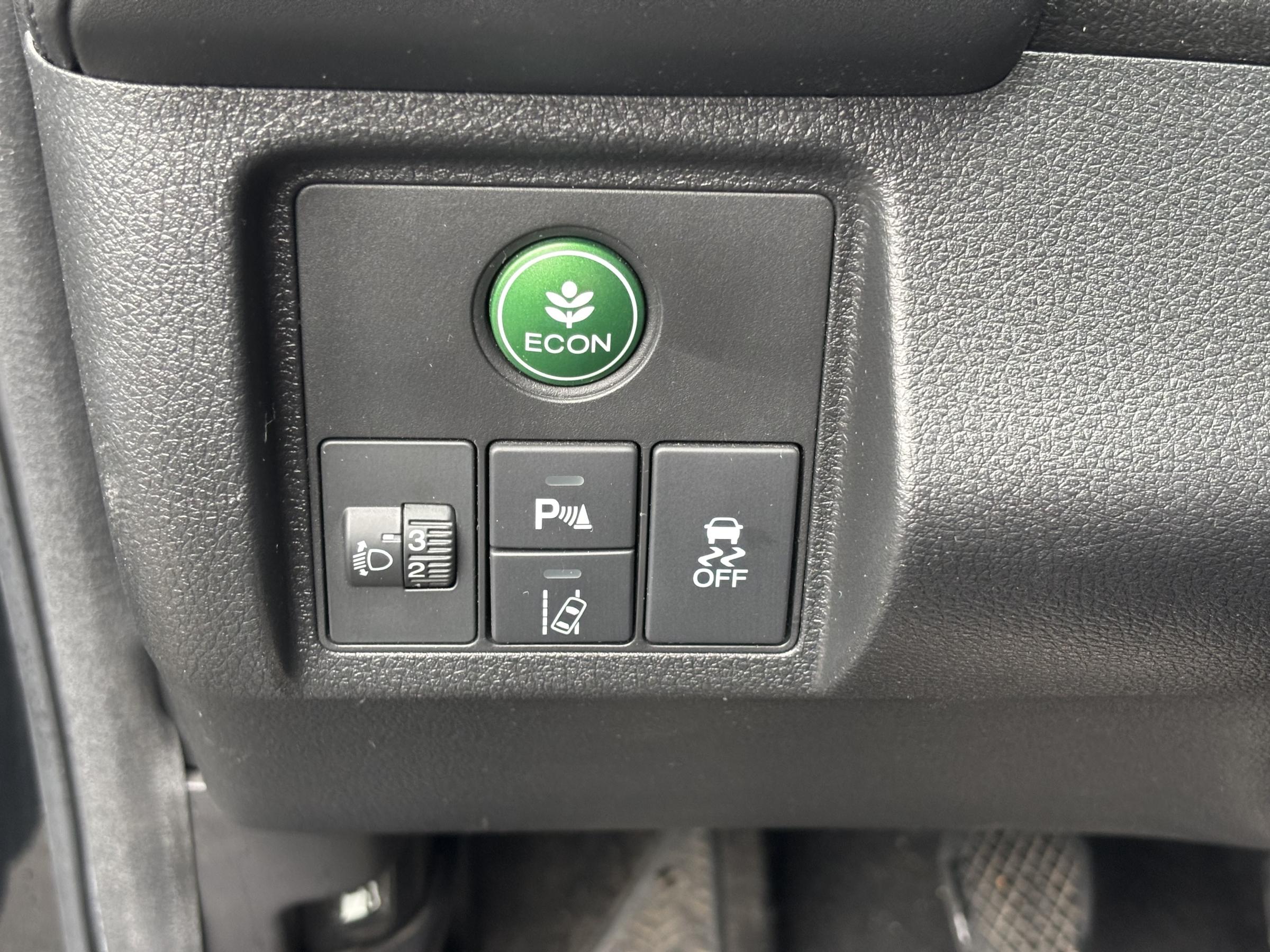 Honda HR-V, 2016 - pohled č. 16