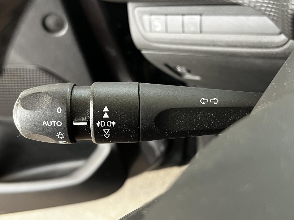 Peugeot 2008 1.6 HDi 