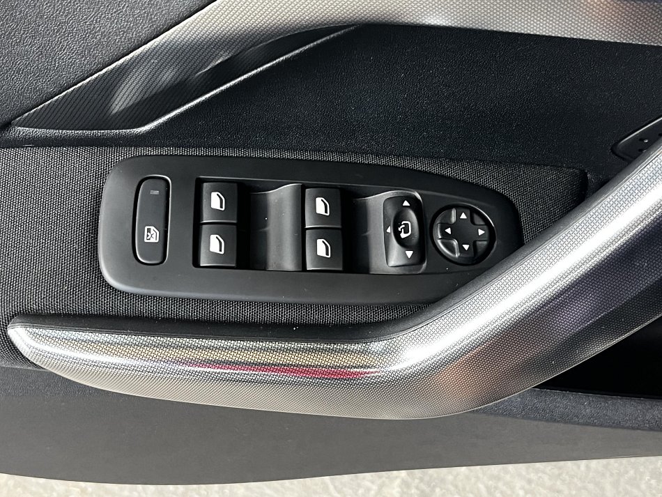 Peugeot 2008 1.6 HDi 