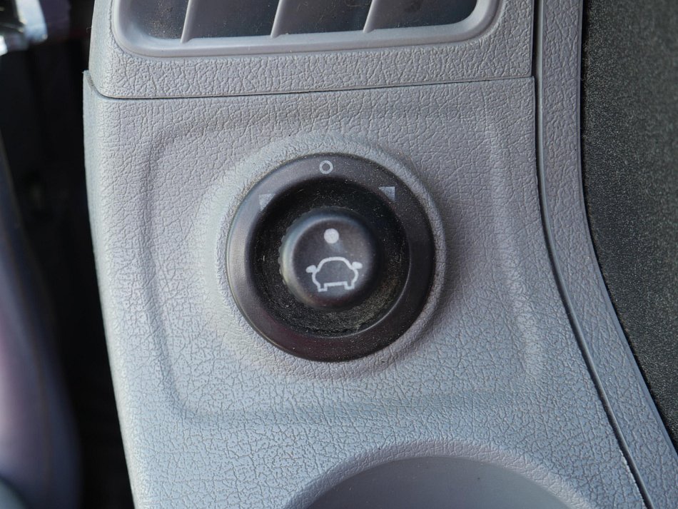 Ford Transit 2.2TDCi  9míst