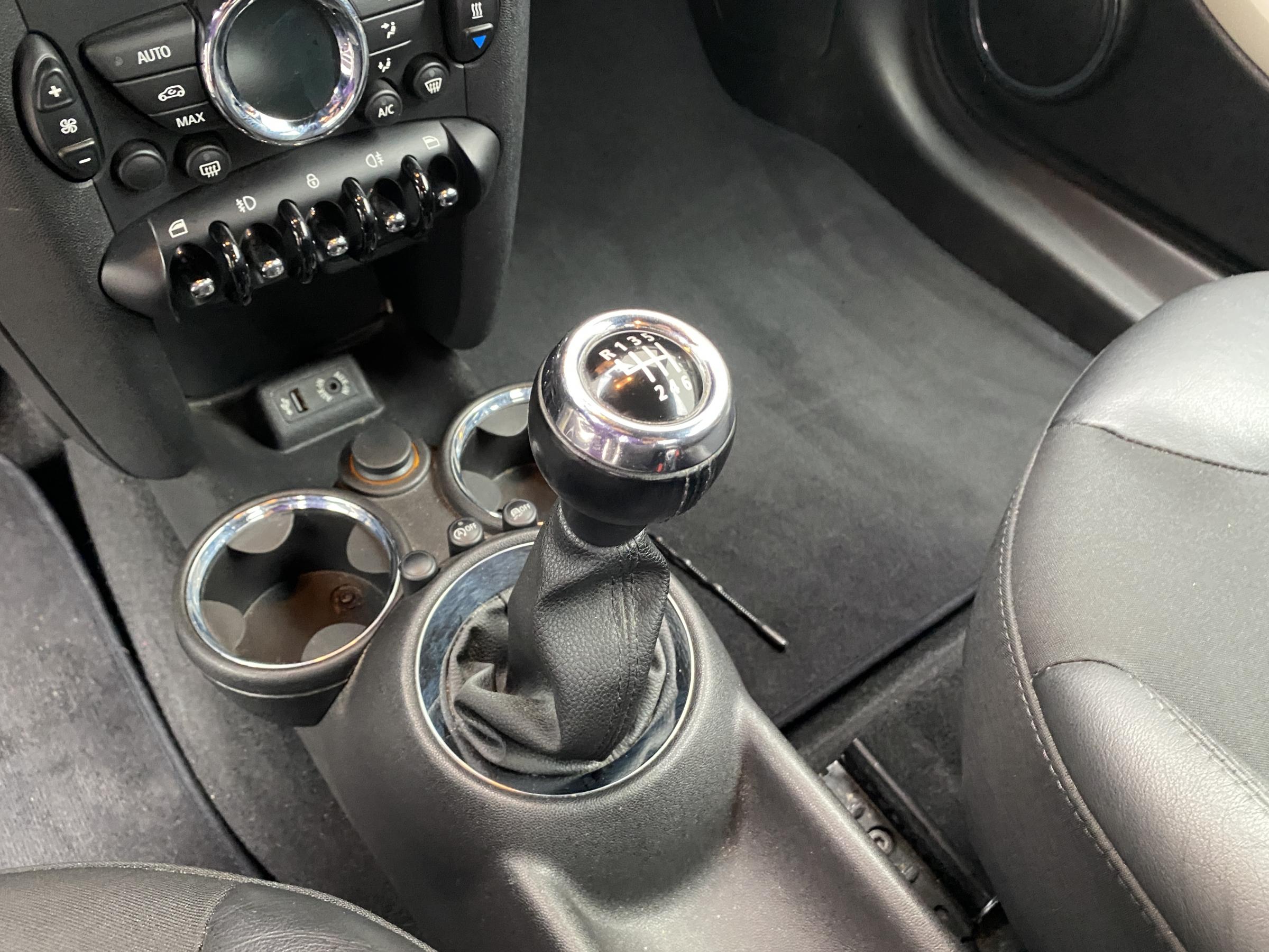 Mini Cooper, 2012 - pohled č. 15