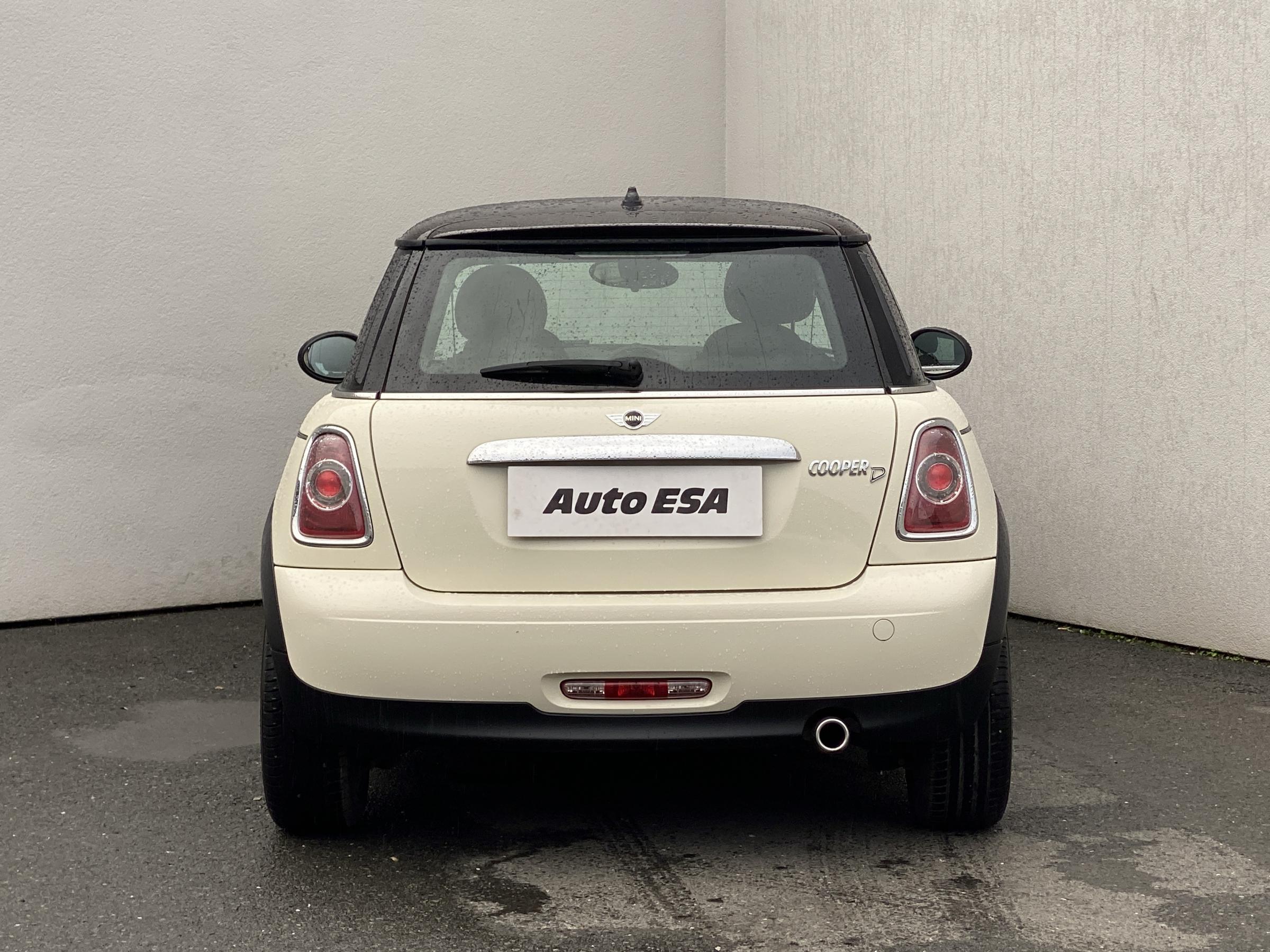 Mini Cooper, 2012 - pohled č. 5