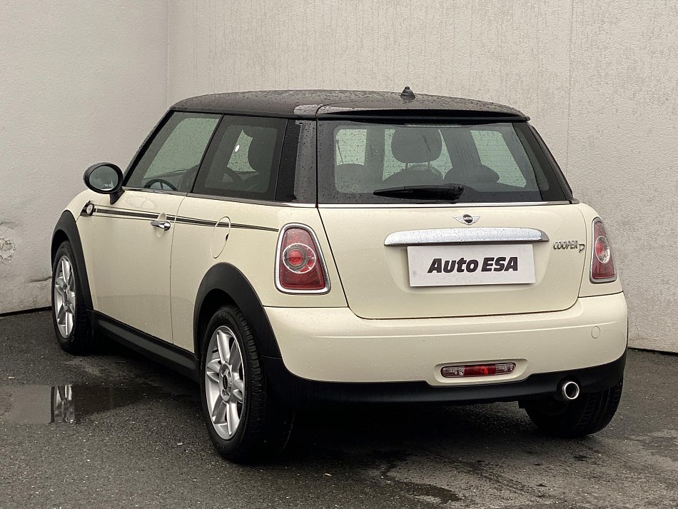 Mini Cooper 1.6 D 