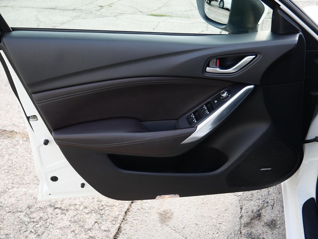 Mazda 6 2.5i Revolution