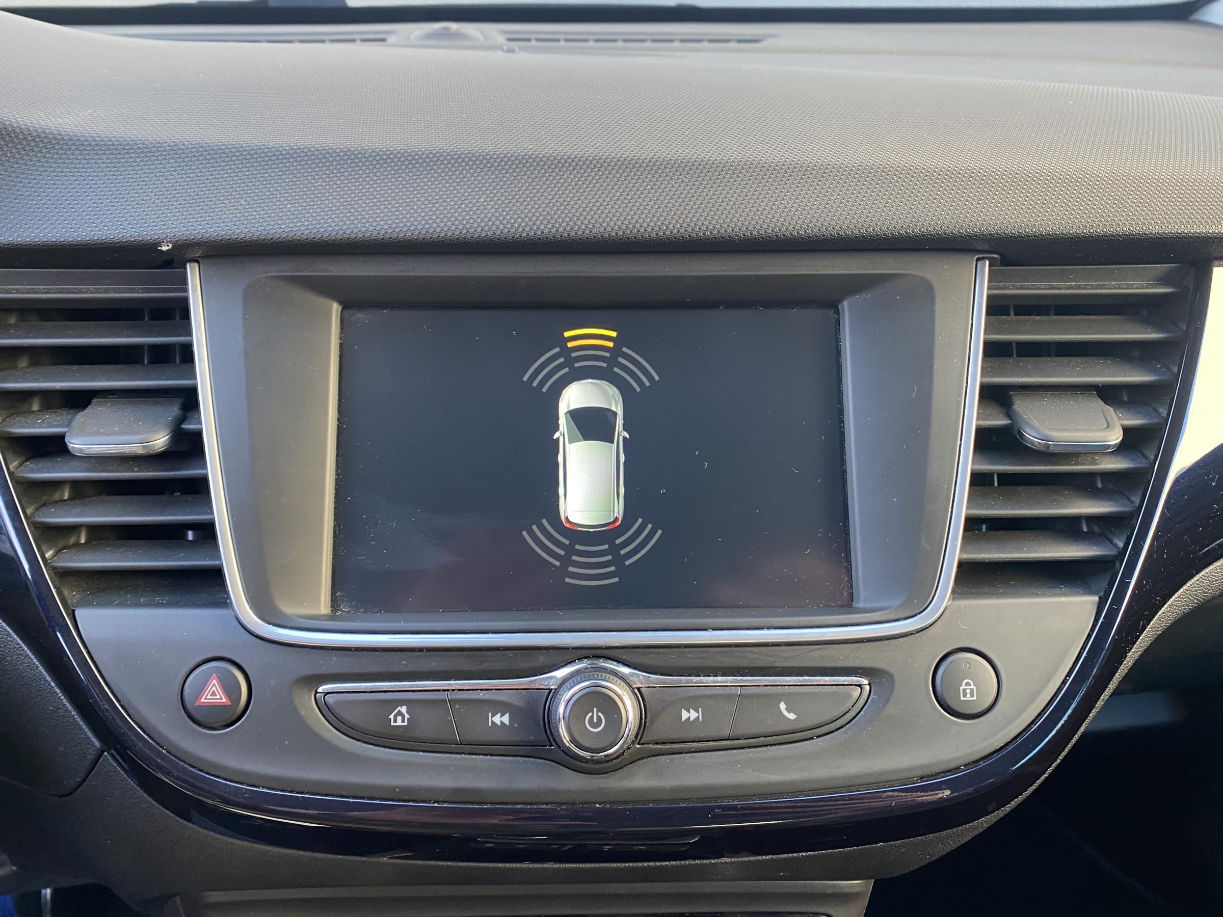 Vauxhall Crossland X, 2019 - pohled č. 17