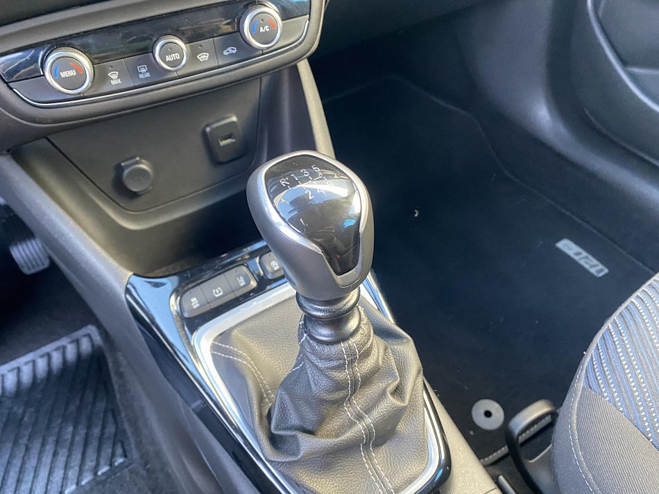 Opel Crossland X 1.2 T Edition 120