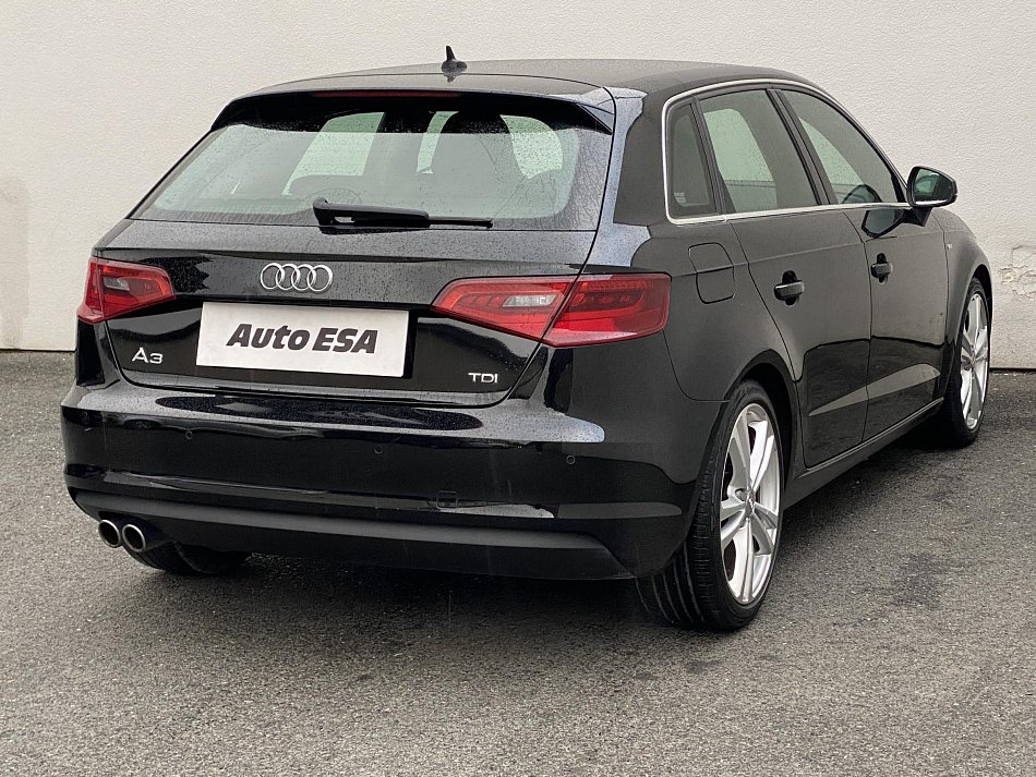Audi A3 2.0 TDi S-line