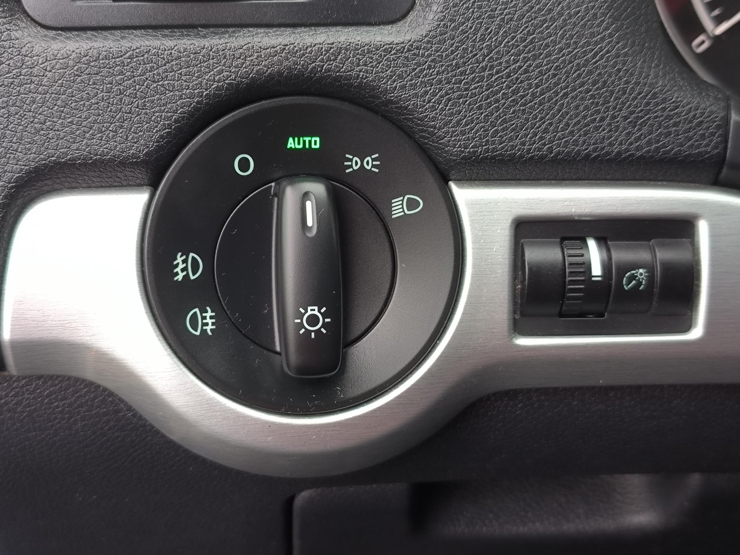 Škoda Octavia II, 2011 - pohled č. 15