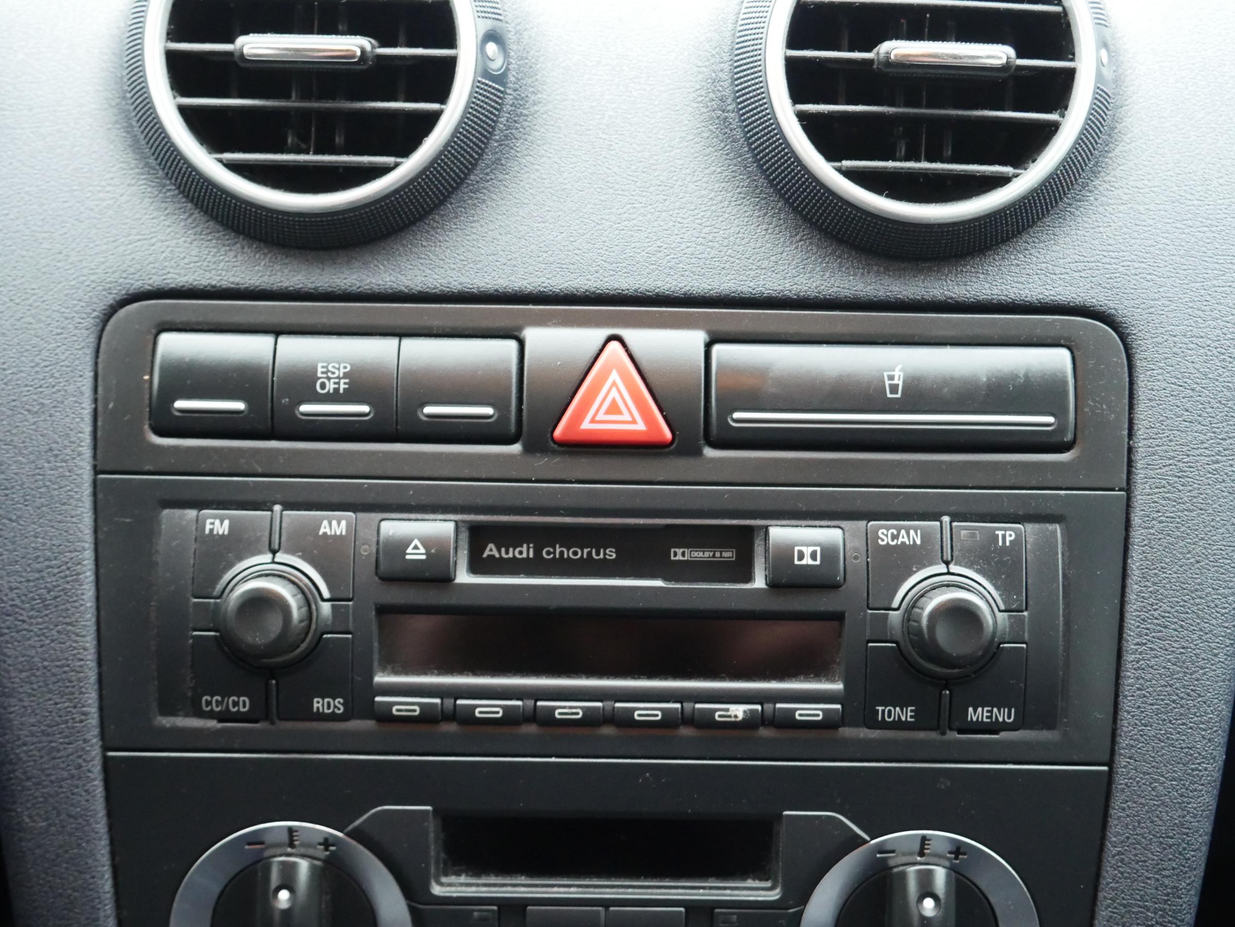 Audi A3, 2005 - pohled č. 12