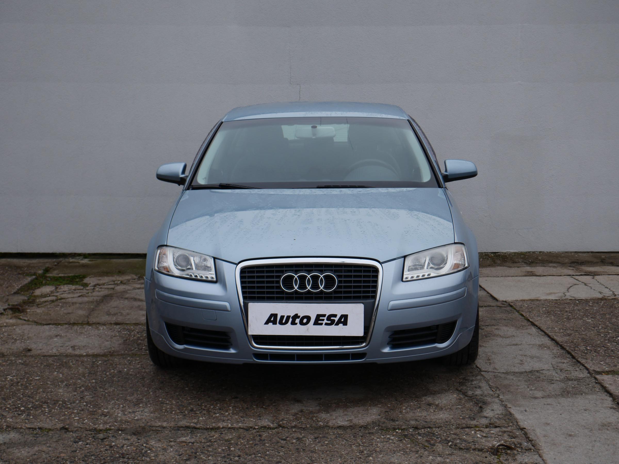 Audi A3, 2005 - pohled č. 2