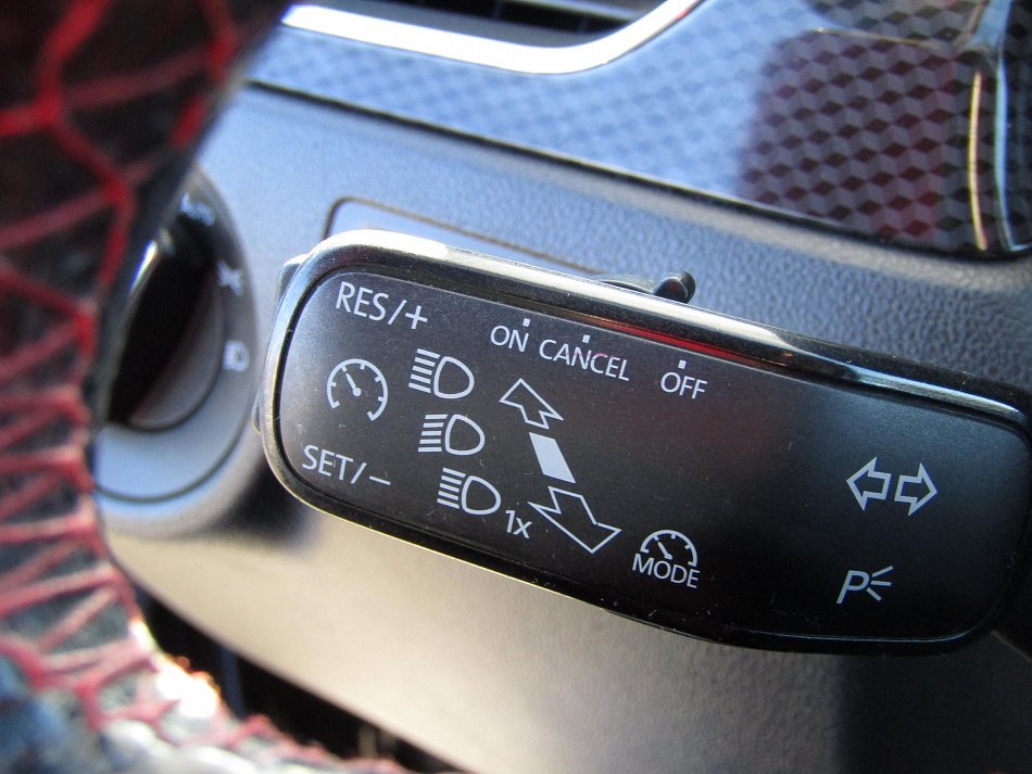 Škoda Rapid 1.0 TSi Monte Carlo