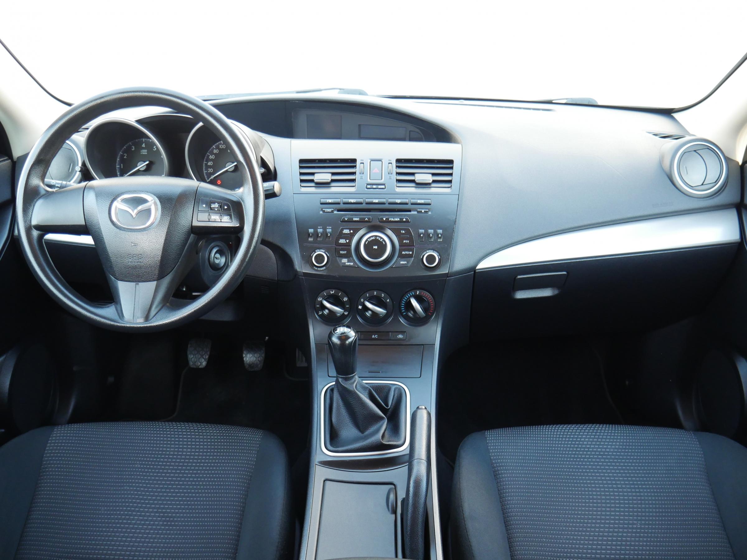 Mazda 3, 2012 - pohled č. 8