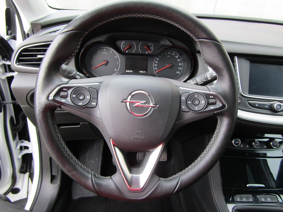 Opel Grandland X 1.2 PT 