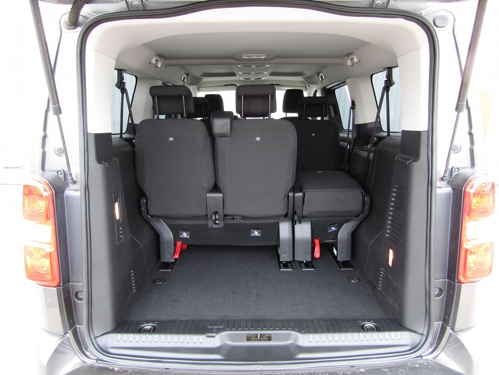 Opel Zafira 2.0CDTi  L3 8míst