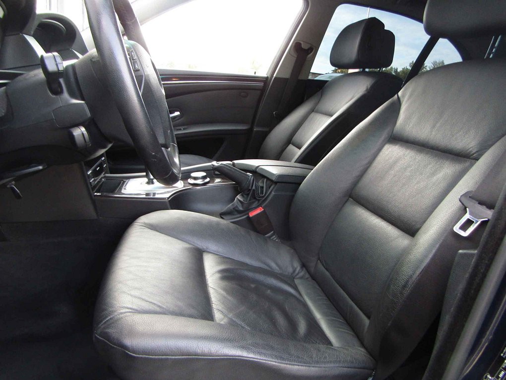 BMW Řada 5 3.0  525i