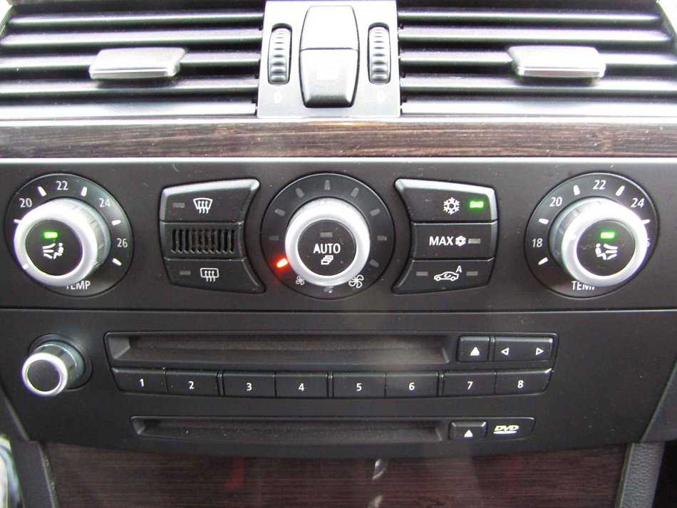 BMW Řada 5 3.0  525i