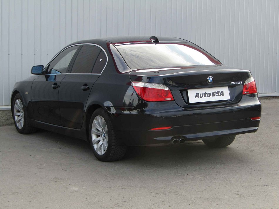 BMW Řada 5 3.0  525i