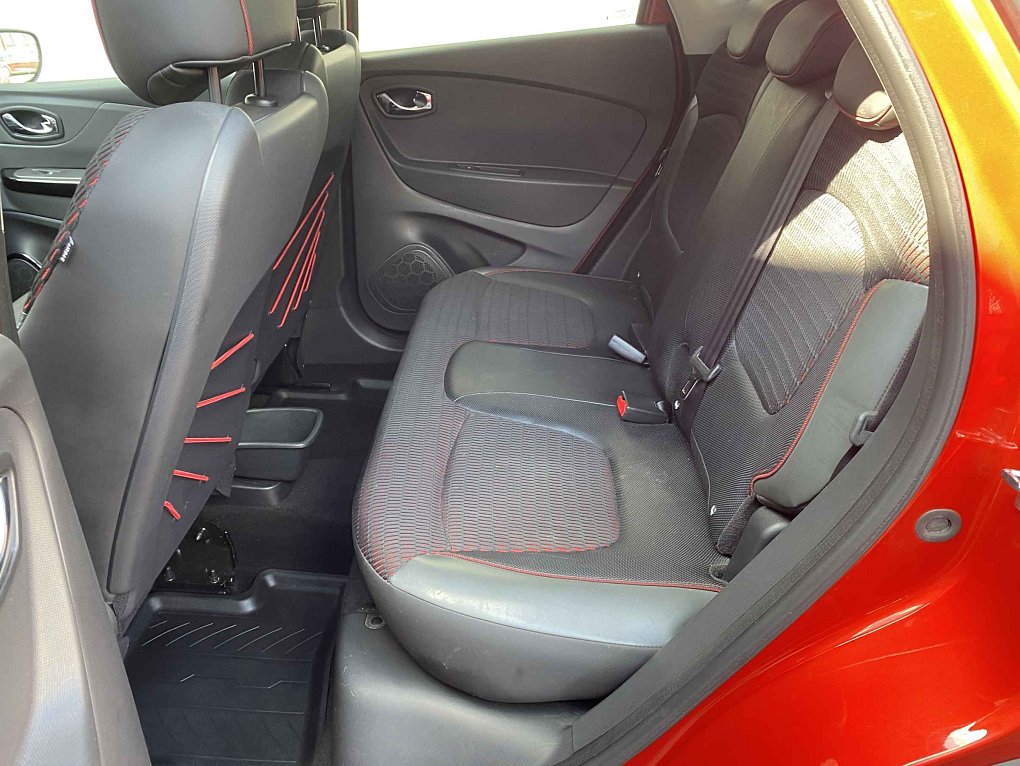 Renault Captur 1.2 TCe Helly Hansen