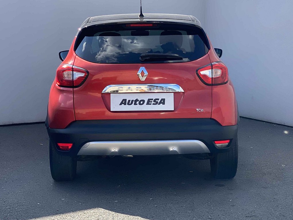 Renault Captur 1.2 TCe Helly Hansen