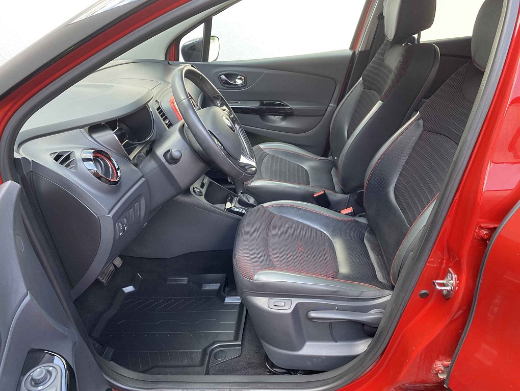 Renault Captur 1.2 TCe Helly Hansen