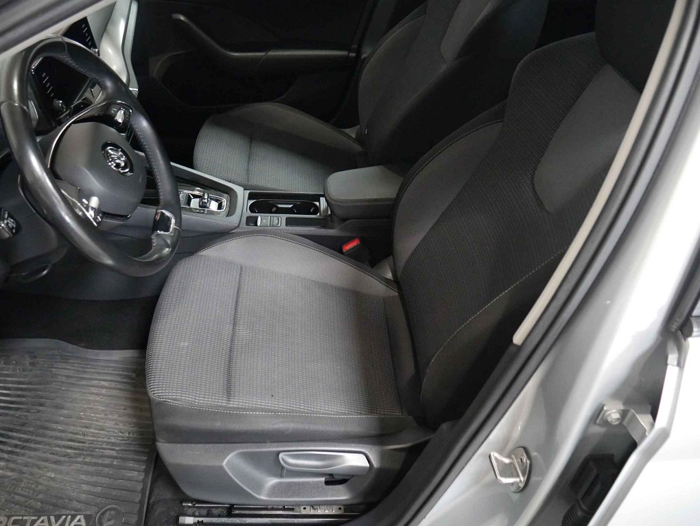 Škoda Octavia IV 2.0TDi Ambition 4x4