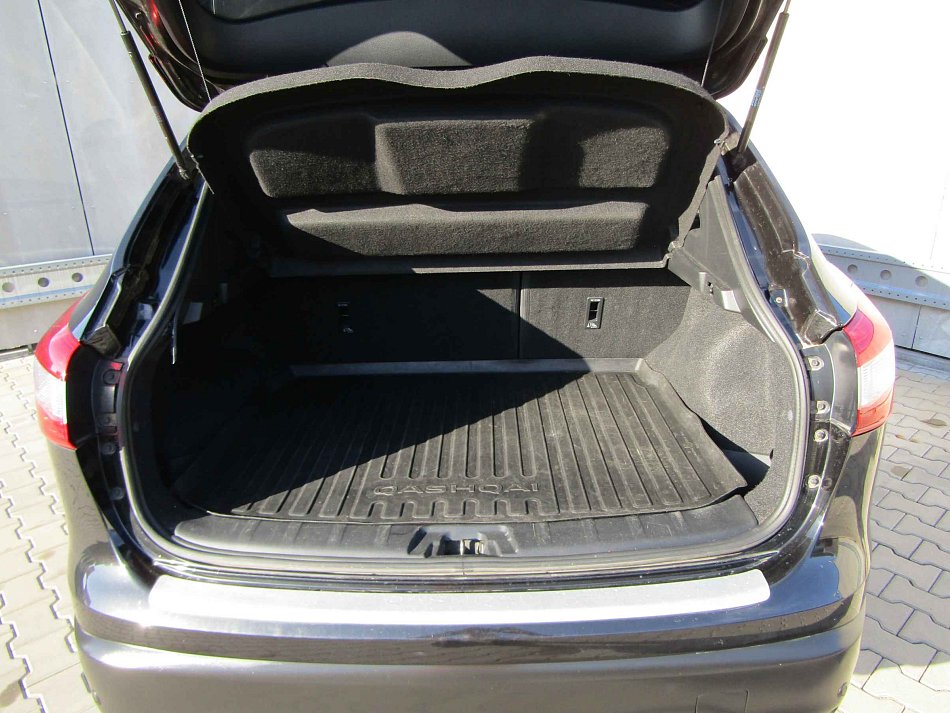 Nissan Qashqai 1.6DIG-T 